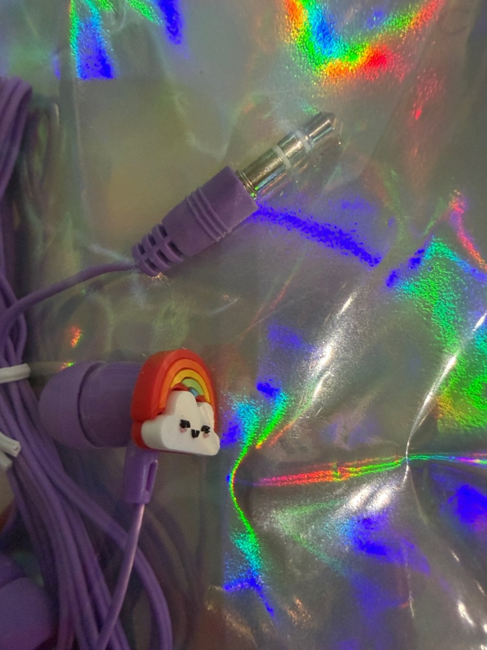 Purple Wired Earbuds with 3.5mm Plug - Picture 3 of 4